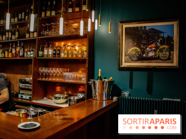 Assemblages, le bar à vin et atelier d'ébéniste dans le Marais