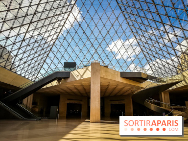 Visuels musée et monument Louvre pyramide intérieur