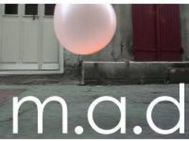 M.A.D. (Manipuler à distance)