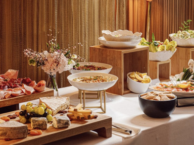 Le brunch chic du dimanche et ses animations pour les enfants, au Matignon (8e)