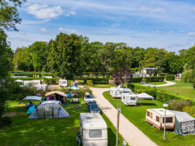 Les Prés, le camping 2* champêtre de Grez-sur-Loing (77)