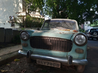 Ferté Rétro Mobile : le rassemblement de voitures anciennes incontournable à la Ferté (77)