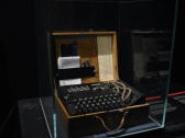 La machine de Turing, la pièce sur l'histoire vraie d'Alan Turing au Théâtre du Palais-Royal 