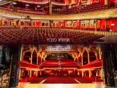 Explorez les Coulisses du Casino de Paris et des Folies Bergère Pendant les Jeux Olympiques