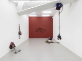 Sonia Gomes : Cœur sauvage, l’exposition de sculptures textiles au Palais de Tokyo