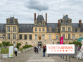 Une exposition de costumes conçus par Christian Lacroix au château de Fontainebleau