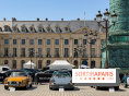 Un rallye vintage va s’installer Place Vendôme avec des voitures de collection à admirer
