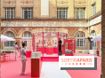 Ce pop up beauté d'une célèbre maison italienne change une école du Marais en fête foraine