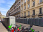 Visite du Pape à Pape : des WC publics installés dans les petites rues autour des Champs-Élysées