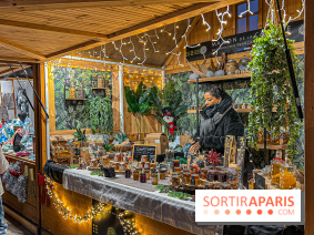 Marché de Noël 2023 au pied de la tour Eiffel - Quai Jacques Chirac