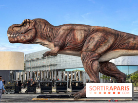Valvert Croix Blanche : le complexe shopping-loisirs XXL en Essonne avec fontaine et parc à dinosaures