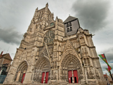 La Cathédrale Saint-Etienne de Meaux, un bel édifice gothique en Seine-et-Marne (77)