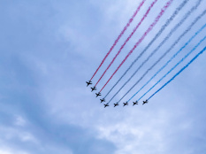 Défilé militaire du 14 juillet 2020 place de la Concorde au lieu des Champs-Elysées, le programme