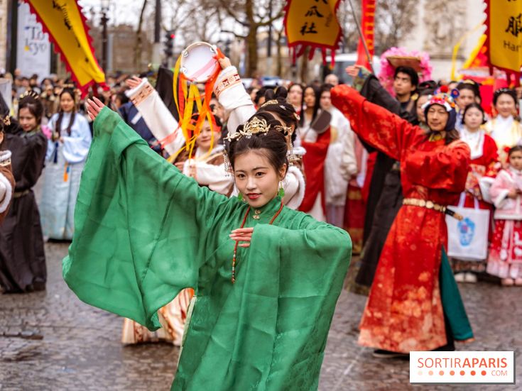 Défilé du Nouvel an chinois sur les Champs-Élysées 2026 - photos