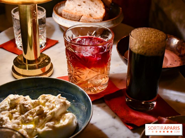 Prescription Cocktail Club : des créations pointues dans bar mystique et théâtral à Paris