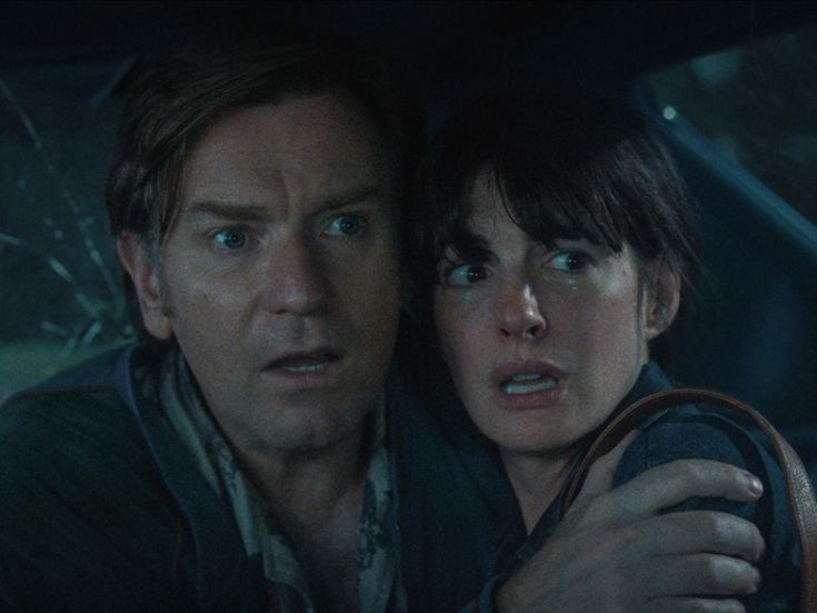 La fin d’Oak Street : Ewan McGregor, Anne Hathaway