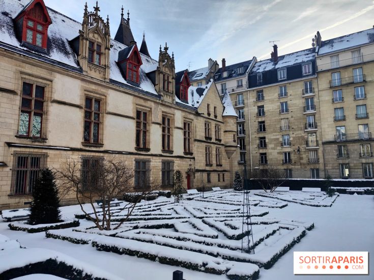La Neige à Paris - Hôtel de Sens