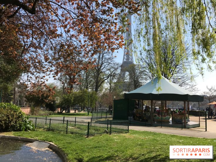 Visuel Paris Tour Eiffel, printemps