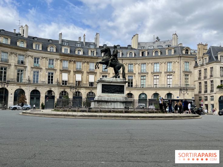 Place des Victoires - Statue Louis XIV