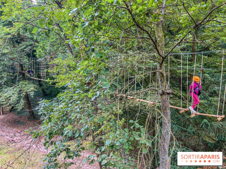 Accrocamp Poissy, le nouvel accrobranche au parc du château de Villiers