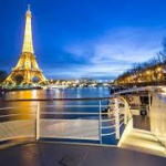 Un nouvel an 2024 sur une Boat Party