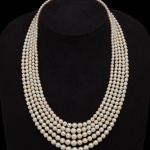 Une exposition de bijoux gratuite : rendez-vous sur les Grands Boulevards à L’École des Arts Joailliers Paris - 42. Collier, vers 1910 Collection Privée © Albion Art Jewellery Institute