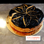 Aki Boulangerie : nos photos de sa galette des rois au sésame noir - Galette Aki Boulangerie 3