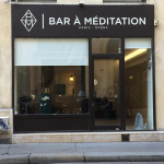Bar à méditation
