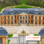 Le plus grand dinosaure exposé au Château de Dampierre 