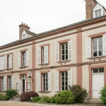 Exposition, concert et vente aux enchères à Provins en novembre 2025