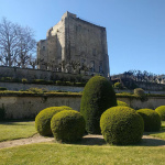 Seine-et-Marne : on peut dormir dans ce donjon du XIIe siècle !