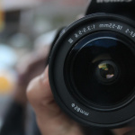 Claude Gassian : ses photos de légendes du rock à voir à la Galerie Rabouan Moussion