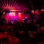 "No Saint-Valentin" : une contre-soirée gratuite à bord d'une péniche au cœur de Paris