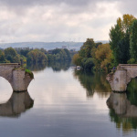 Ce pont brisé est l'un des plus anciens de France... et il se trouve en région parisienne