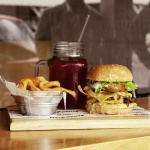 Solidarité : comment aider les commerçants, restaurateurs et producteurs ?