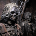 La Crypte : l'escape game qui fait tourner les tables au Donjon de Paris