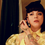 Mon Laferte, te amo : Un portrait émouvant de l'icône musicale chilienne sur Netflix