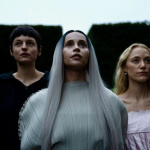 Les 100 nuits de Héro: Emma Corrin, Felicity Jones, Maika Monroe