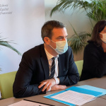 Covid : "Le confinement à 18h commence à produire ses effets" selon Olivier Véran