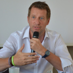 Présidentielle 2022 : Yannick Jadot officialise sa candidature à la primaire écologiste 