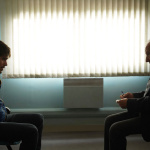 François Civil et François Berléand dans Deux Moi de cédric Klapisch