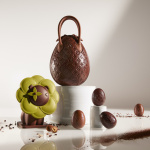 Pâques 2024 en Louis Vuitton : et si cette année on optait pour un oeuf en chocolat couture ?