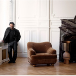 Art Basel Paris 2025 : le designer Charles Zana investit un appartement haussmannien