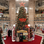 Noël se célèbre aux Galeries Lafayette Champs-Élysées
