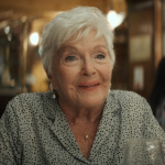 Line Renaud : la ville de Paris rend un très bel hommage à la chanteuse et actrice