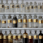 Le musée Albarelle, musée insolite dédié à l'univers de la pharmacie, à Orsay (91)