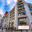Yayoi Kusama chez Louis Vuitton sur les Champs-Elysées - photos 
