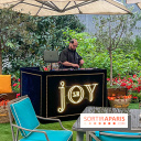 La terrasse cachée du Joy à l'Hôtel Fouquet's 2023 : le jardin de coquelicots