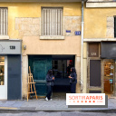 Le pop-up store évènement de H&M Studio dans une galerie d'art - Paris Fashion Week
