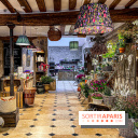 Cordelia Castellane Coffee Flower Shop - image00003